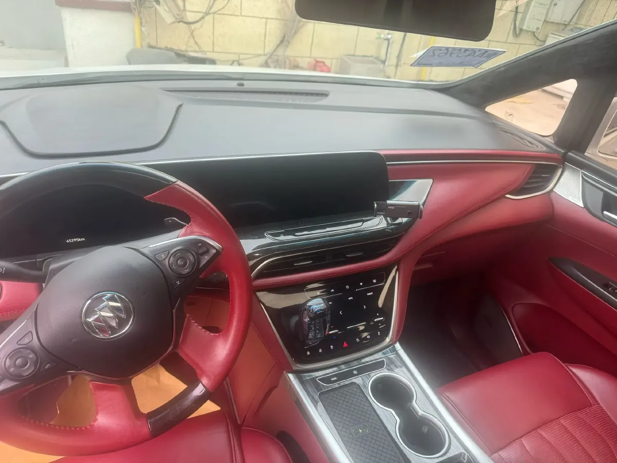 2022 Buick GL8 2.0T 237HP L4 9AT,autocango,china used car exporter,china ev exporter,chinese used car exporter,chinese used ev exporter