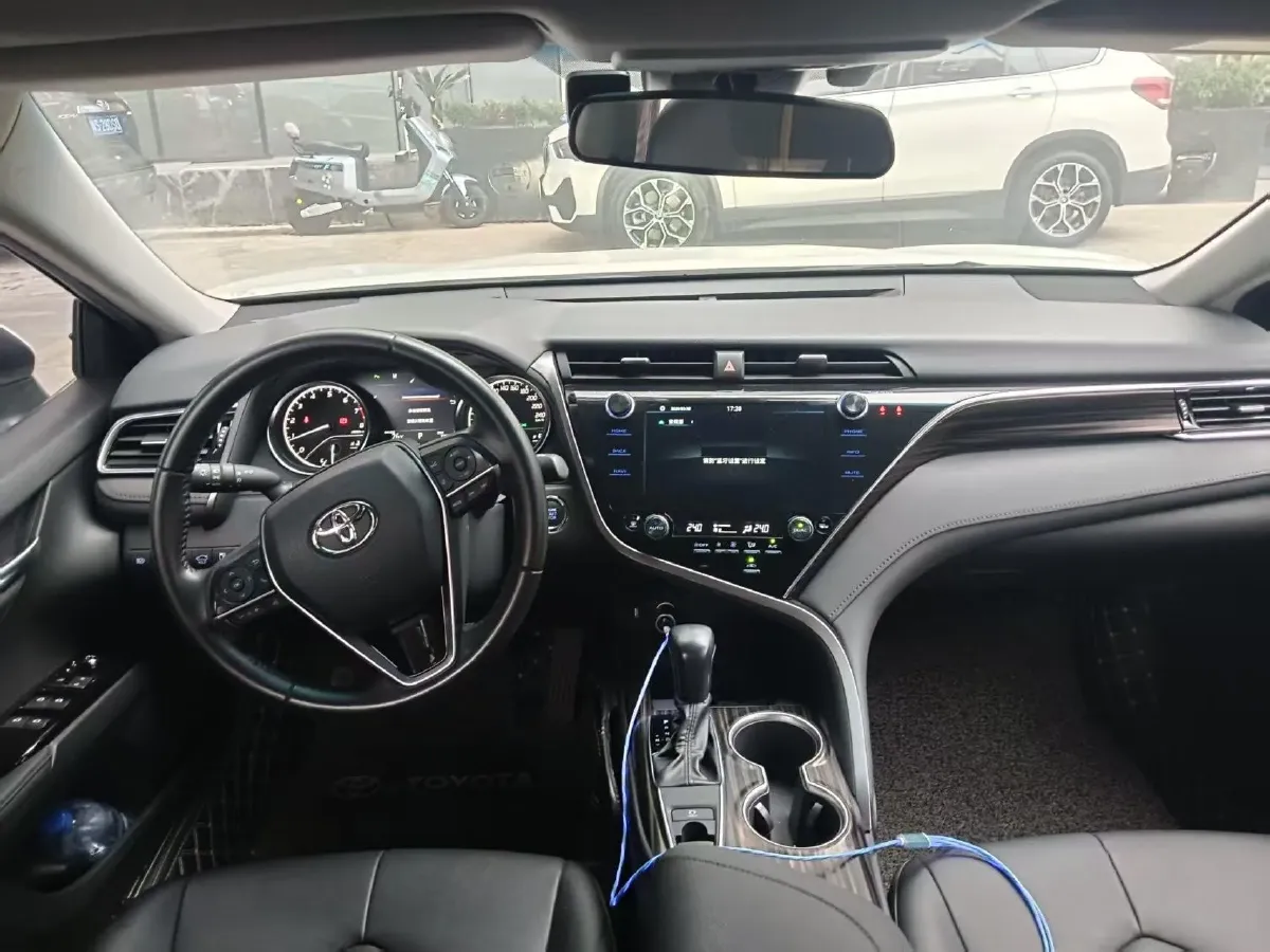 2019 Toyota Camry 2.0L 178HP L4 CVT,autocango,china used car exporter,china ev exporter,chinese used car exporter,chinese used ev exporter