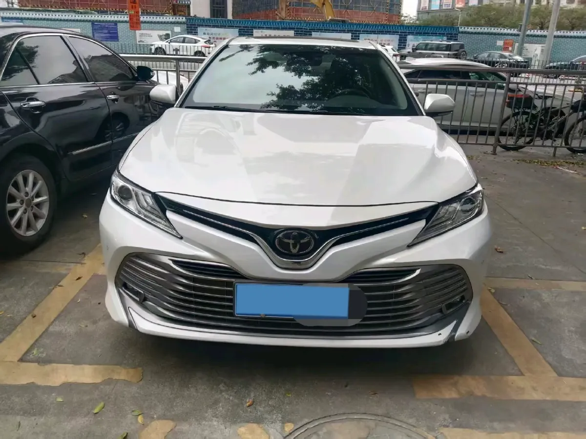 2019 Toyota Camry 2.0L 178HP L4 CVT,autocango,china used car exporter,china ev exporter,chinese used car exporter,chinese used ev exporter
