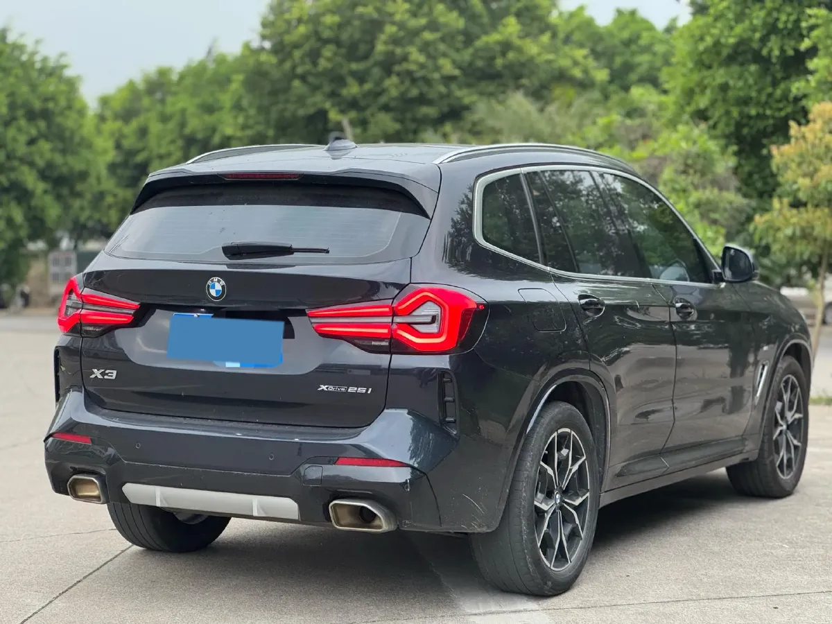 2022 BMW X3 2.0T 184HP L4 8AT,autocango,china used car exporter,china ev exporter,chinese used car exporter,chinese used ev exporter