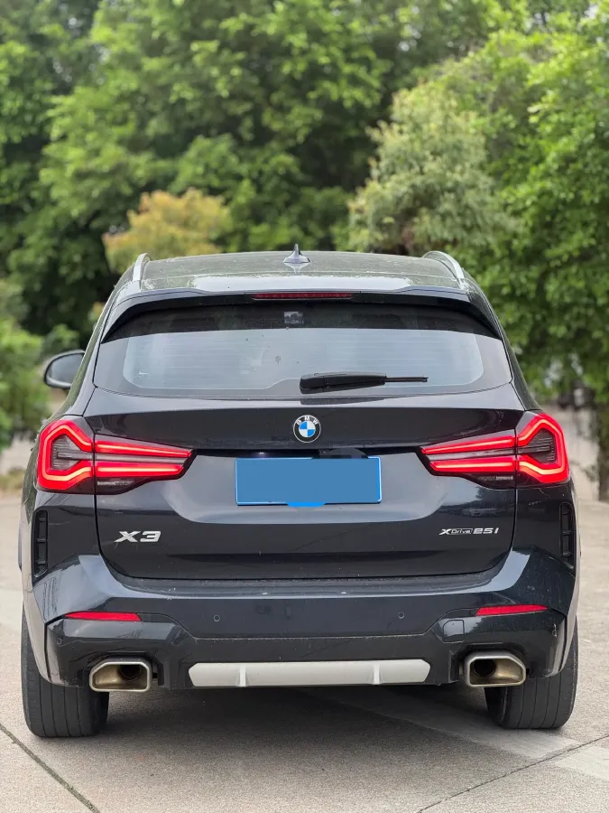 2022 BMW X3 2.0T 184HP L4 8AT,autocango,china used car exporter,china ev exporter,chinese used car exporter,chinese used ev exporter