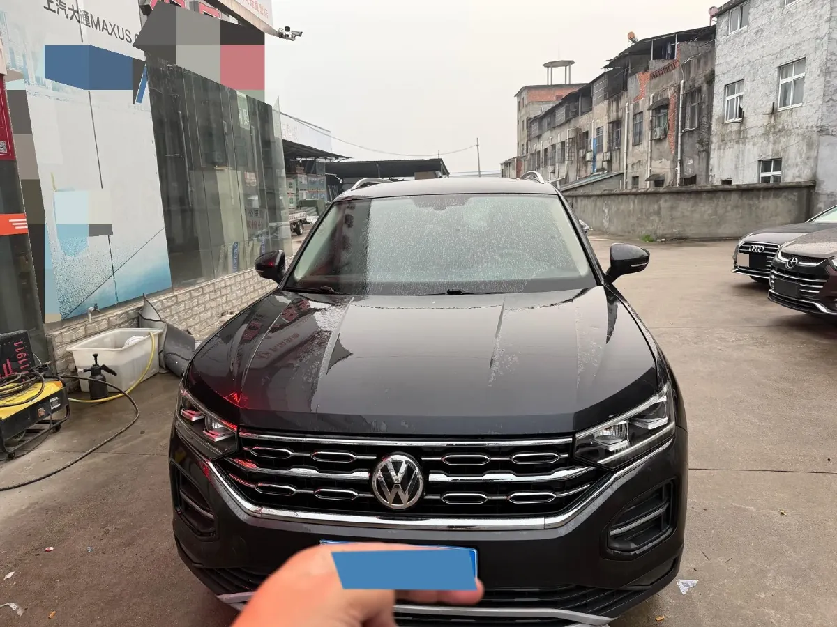 2019 MINI CLUBMAN 1.5T 102HP L3 6AT,autocango,china used car exporter,china ev exporter,chinese used car exporter,chinese used ev exporter