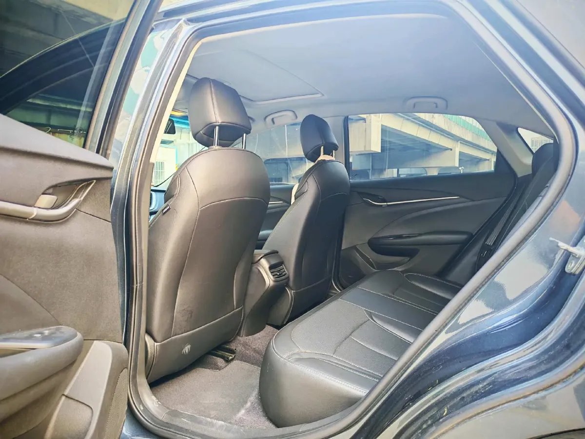 2020 Buick Encore 1.0T 125HP L3 6AT,autocango,china used car exporter,china ev exporter,chinese used car exporter,chinese used ev exporter