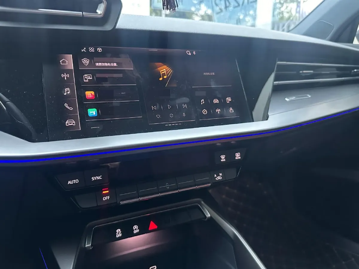 2025 Audi A3 1.5T 160HP L4 7DCT,autocango,china used car exporter,china ev exporter,chinese used car exporter,chinese used ev exporter