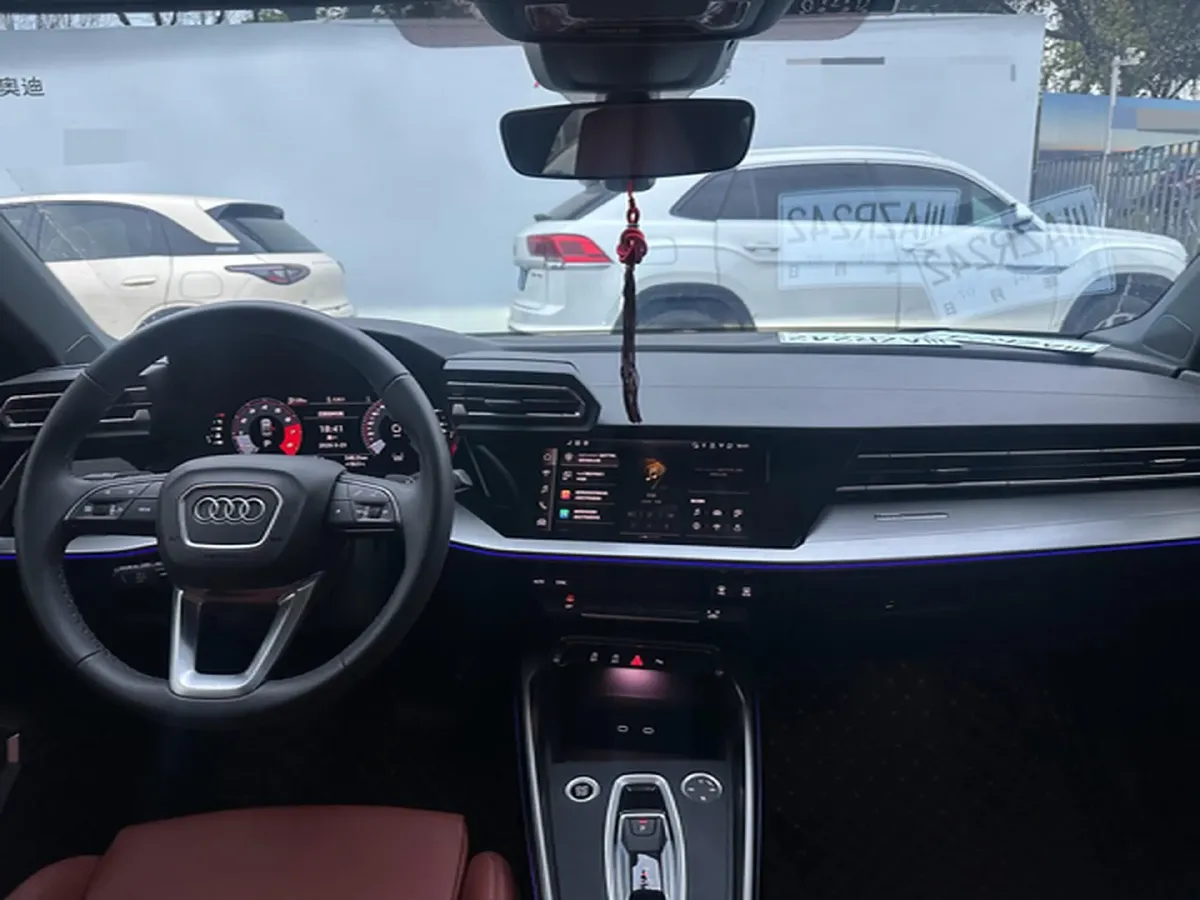 2025 Audi A3 1.5T 160HP L4 7DCT,autocango,china used car exporter,china ev exporter,chinese used car exporter,chinese used ev exporter