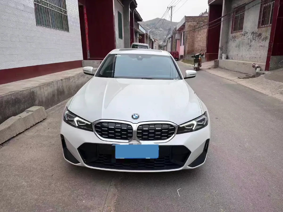 2024 BMW 3 Series 2.0T 184HP L4 8AT,autocango,china used car exporter,china ev exporter,chinese used car exporter,chinese used ev exporter
