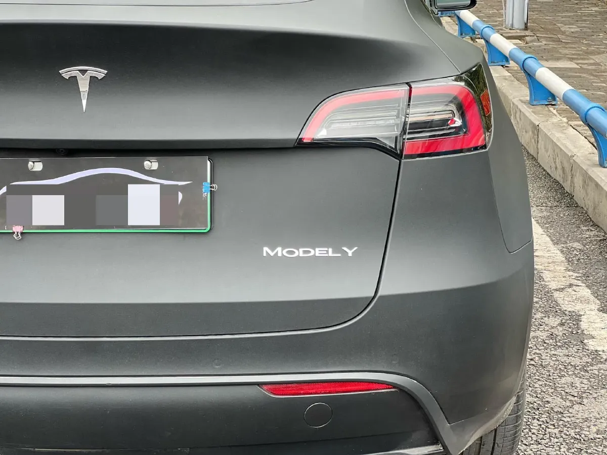 2022 Tesla Model Y BEV 60KWH,autocango,china used car exporter,china ev exporter,chinese used car exporter,chinese used ev exporter