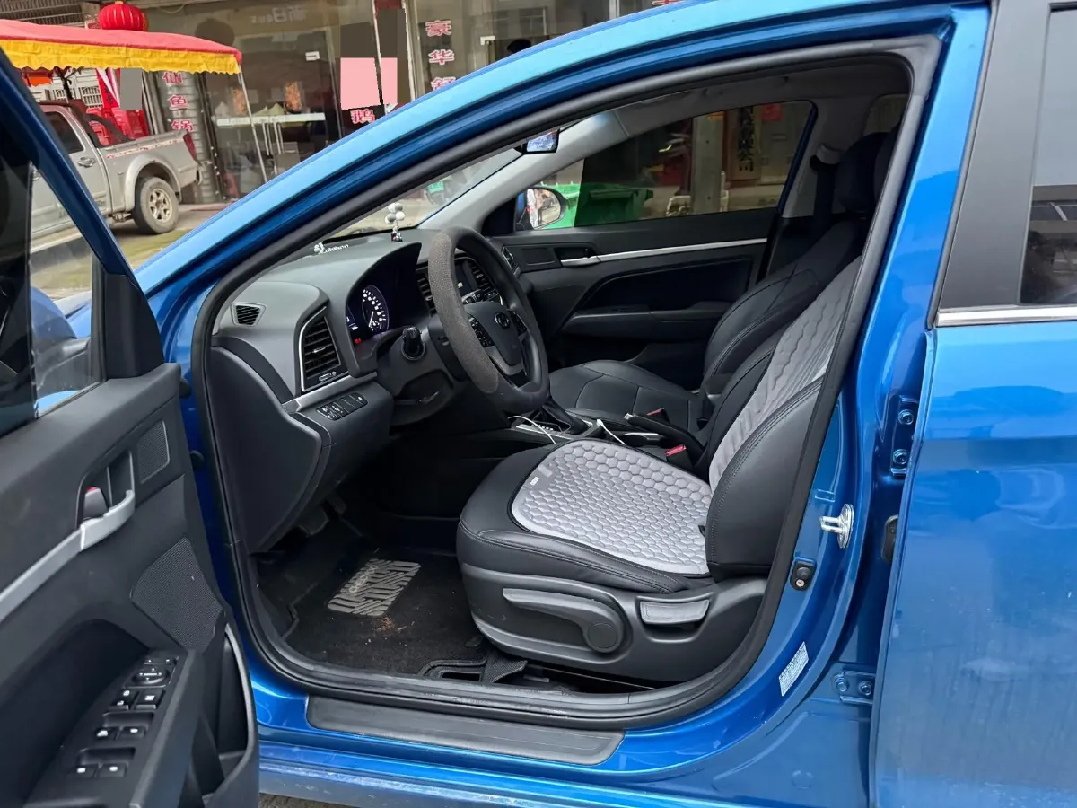 2016 Hyundai Elantra 1.6L 130HP L4 6AT,autocango,china used car exporter,china ev exporter,chinese used car exporter,chinese used ev exporter