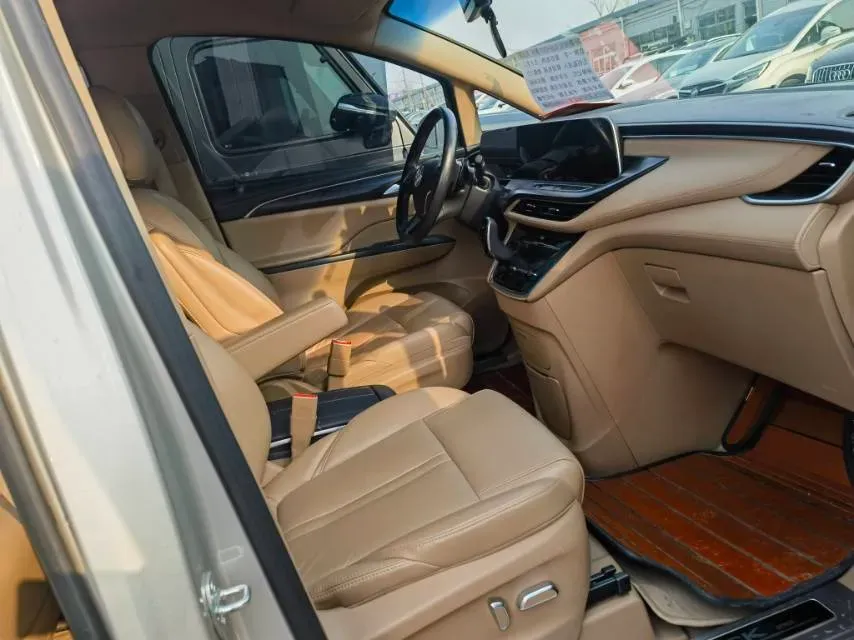 2020 Buick GL8 2.0T 237HP L4 9AT,autocango,china used car exporter,china ev exporter,chinese used car exporter,chinese used ev exporter