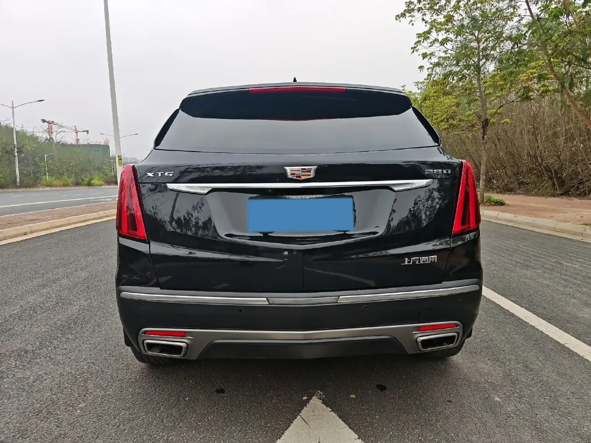 2021 Cadillac XT5 2.0T 237HP L4 9AT,autocango,china used car exporter,china ev exporter,chinese used car exporter,chinese used ev exporter