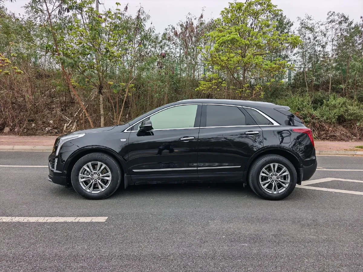 2021 Cadillac XT5 2.0T 237HP L4 9AT,autocango,china used car exporter,china ev exporter,chinese used car exporter,chinese used ev exporter