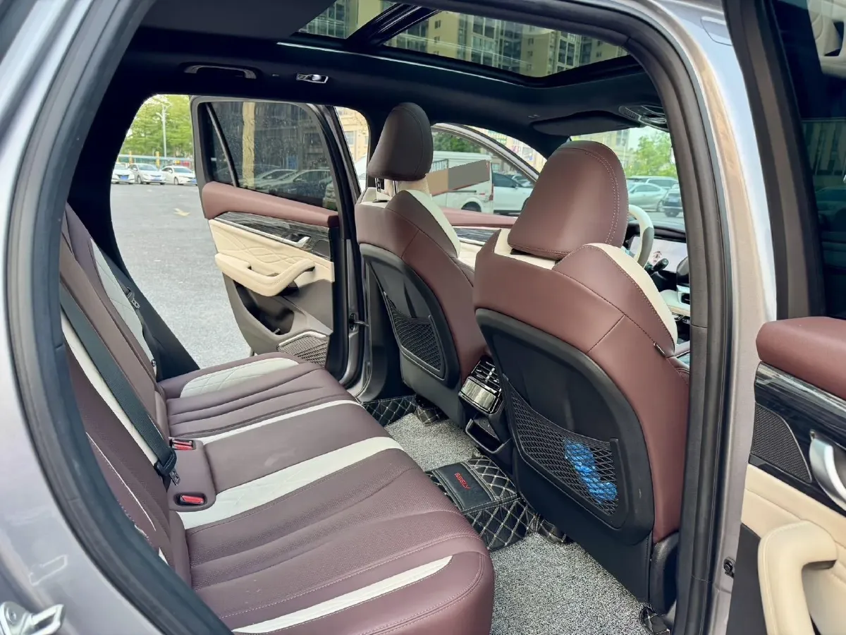 2021 Geely Monjaro 2.0T 238HP L4 8AT,autocango,china used car exporter,china ev exporter,chinese used car exporter,chinese used ev exporter