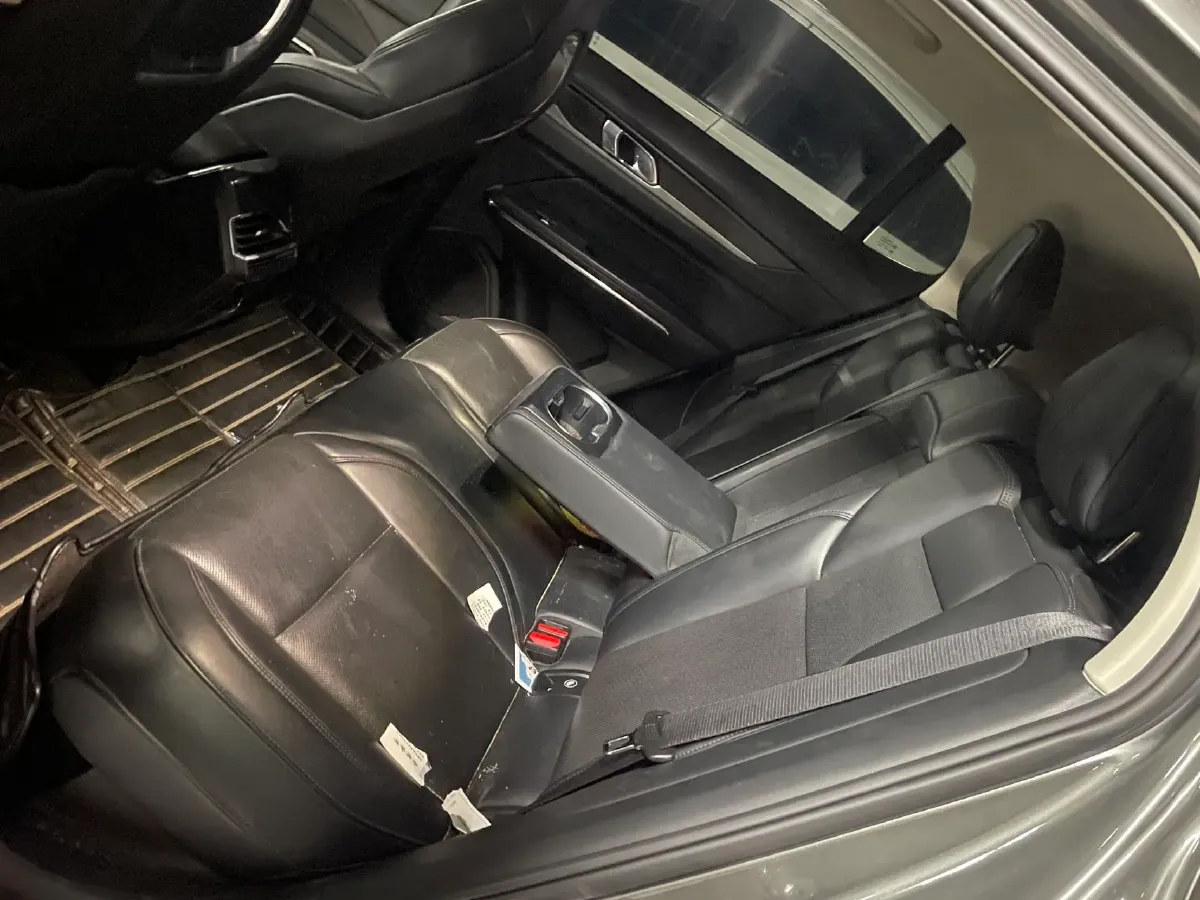 2021 LYNK&CO 01 2.0T 218HP L4 8AT,autocango,china used car exporter,china ev exporter,chinese used car exporter,chinese used ev exporter