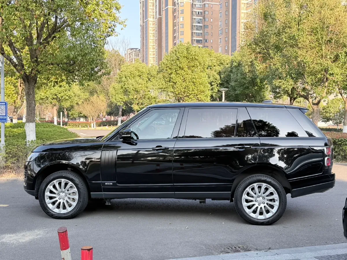 2018 Land Rover Range Rover 3.0T 381HP V6 8AT,autocango,china used car exporter,china ev exporter,chinese used car exporter,chinese used ev exporter