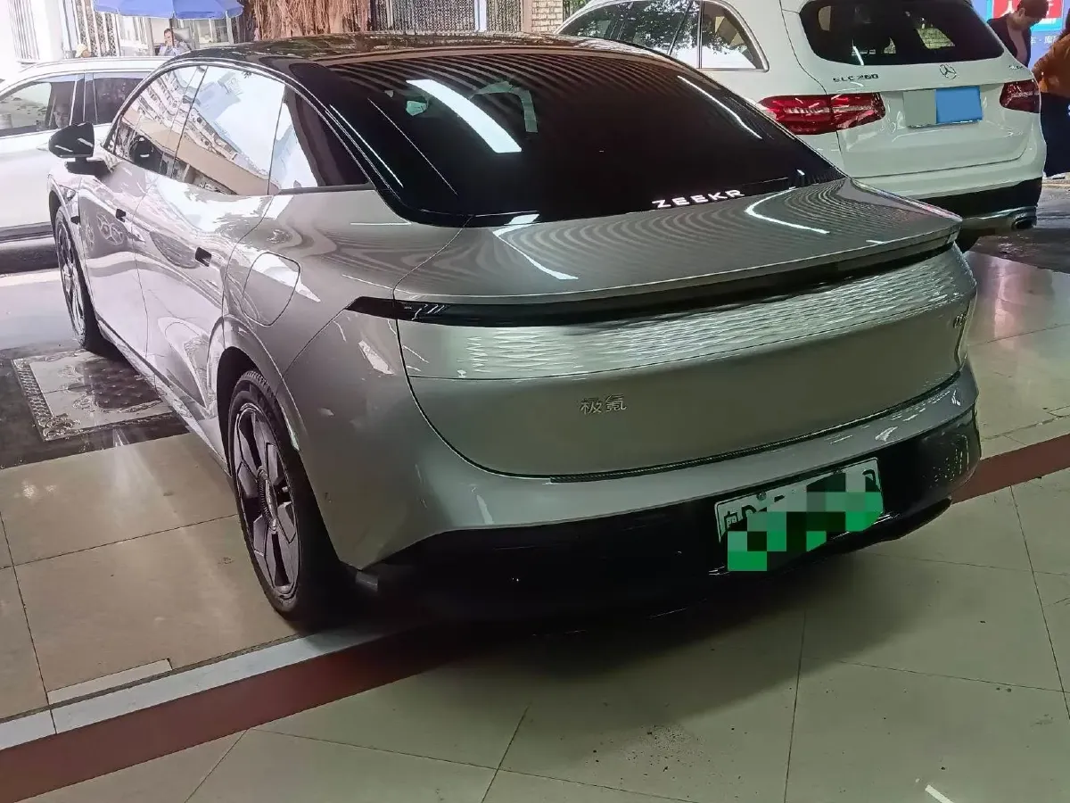 2024 Zeekr 007 BEV 75KWH,autocango,china used car exporter,china ev exporter,chinese used car exporter,chinese used ev exporter