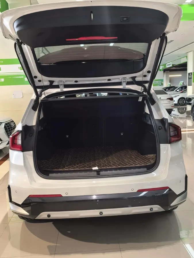 2024 BMW X1 1.5T 156HP L3 7DCT,autocango,china used car exporter,china ev exporter,chinese used car exporter,chinese used ev exporter