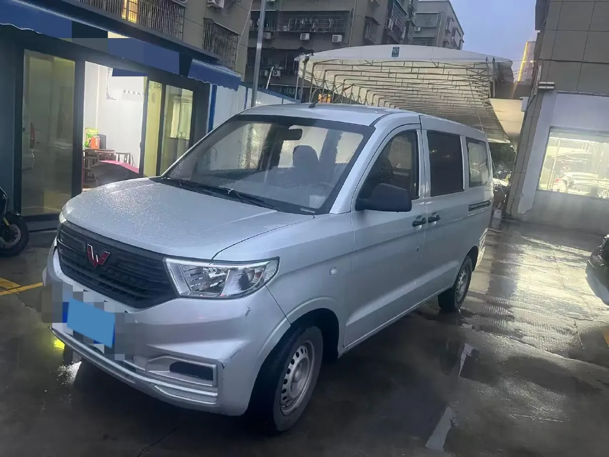 2019 HanTeng X5 1.5L 112HP L4 5MT,autocango,china used car exporter,china ev exporter,chinese used car exporter,chinese used ev exporter