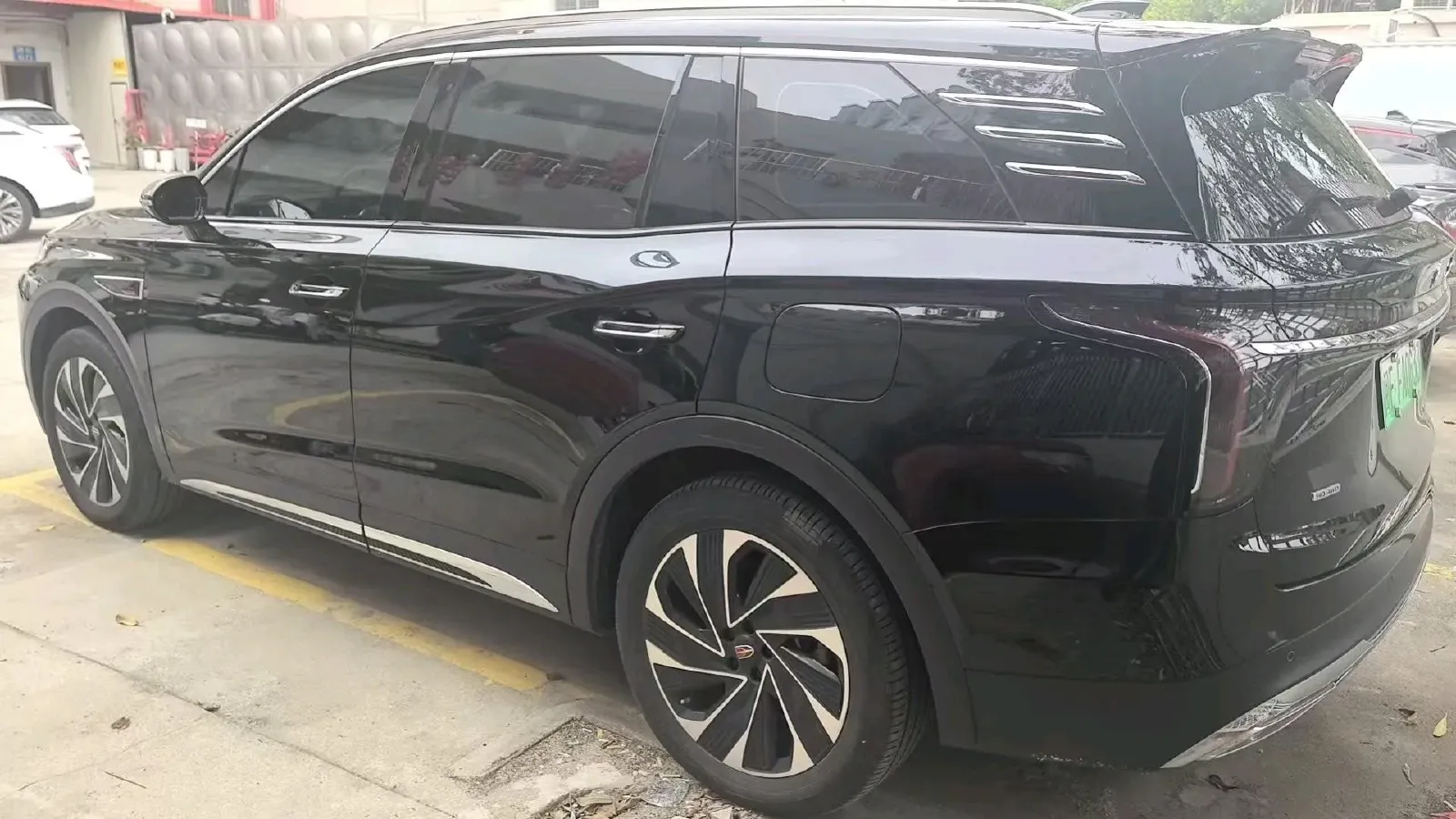 2024 HongQi HS7 2.0T 163HP L4 1DHT PHEV 20.1KWH,autocango,china used car exporter,china ev exporter,chinese used car exporter,chinese used ev exporter