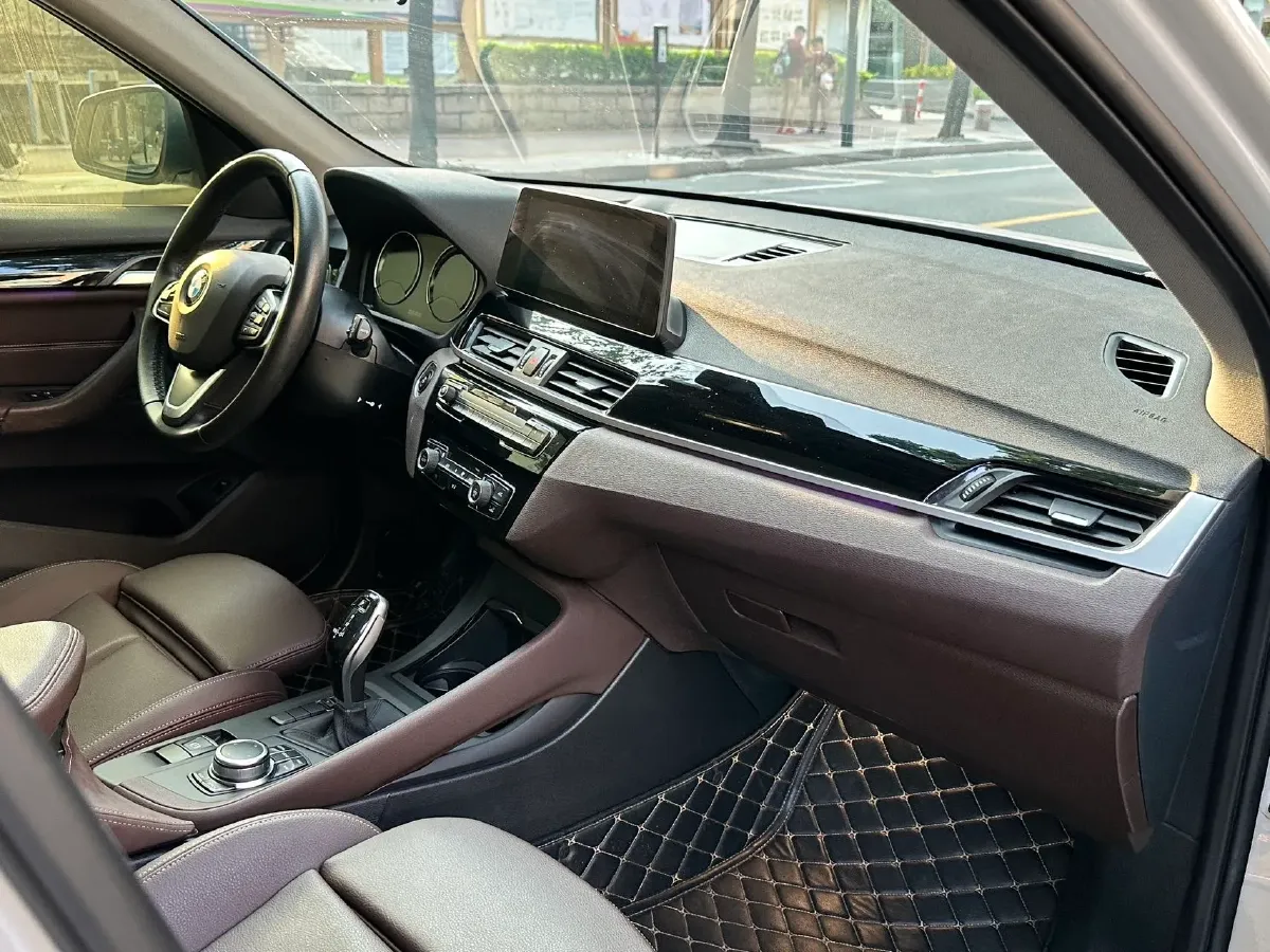 2020 BMW X1 2.0T 192HP L4 7DCT,autocango,china used car exporter,china ev exporter,chinese used car exporter,chinese used ev exporter