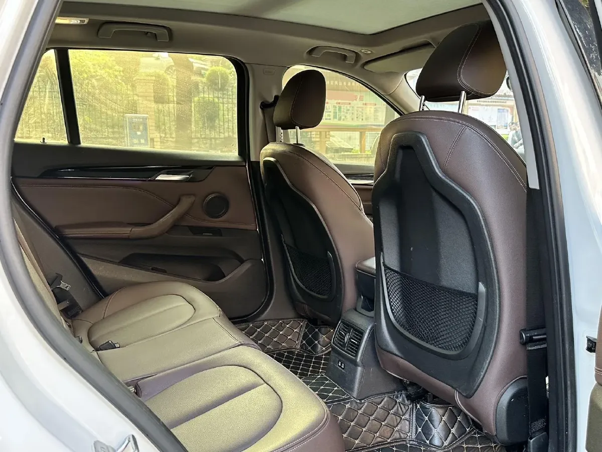 2020 BMW X1 2.0T 192HP L4 7DCT,autocango,china used car exporter,china ev exporter,chinese used car exporter,chinese used ev exporter