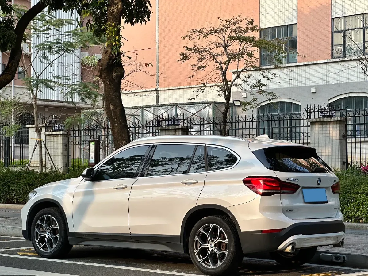 2020 BMW X1 2.0T 192HP L4 7DCT,autocango,china used car exporter,china ev exporter,chinese used car exporter,chinese used ev exporter