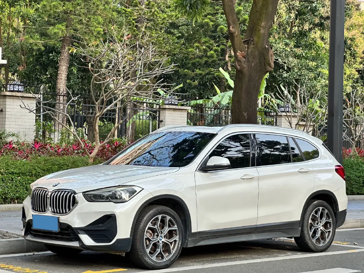 2020 BMW X1 2.0T 192HP L4 7DCT,autocango,china used car exporter,china ev exporter,chinese used car exporter,chinese used ev exporter