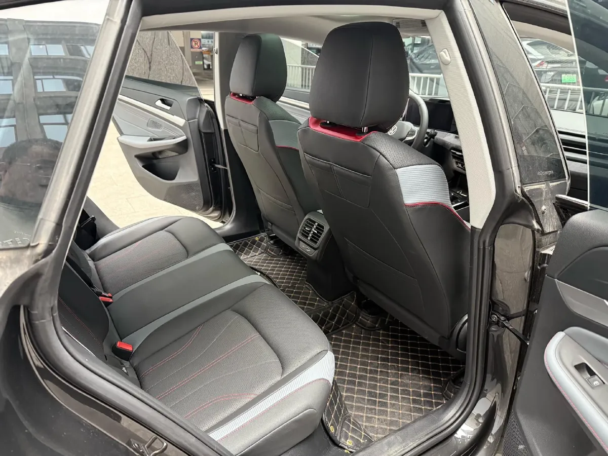 2024 Volkswagen Lamando 1.4T 150HP L4 7DCT,autocango,china used car exporter,china ev exporter,chinese used car exporter,chinese used ev exporter