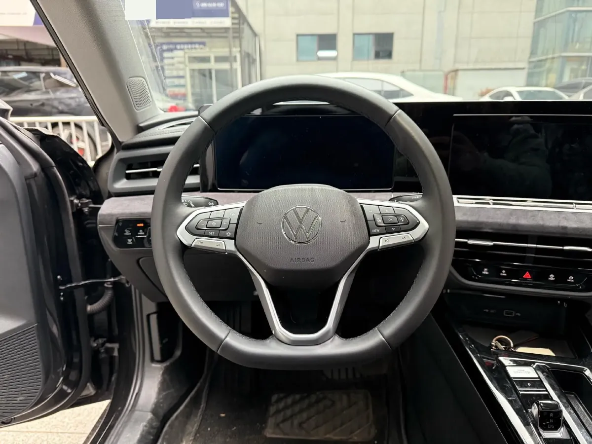 2024 Volkswagen Lamando 1.4T 150HP L4 7DCT,autocango,china used car exporter,china ev exporter,chinese used car exporter,chinese used ev exporter