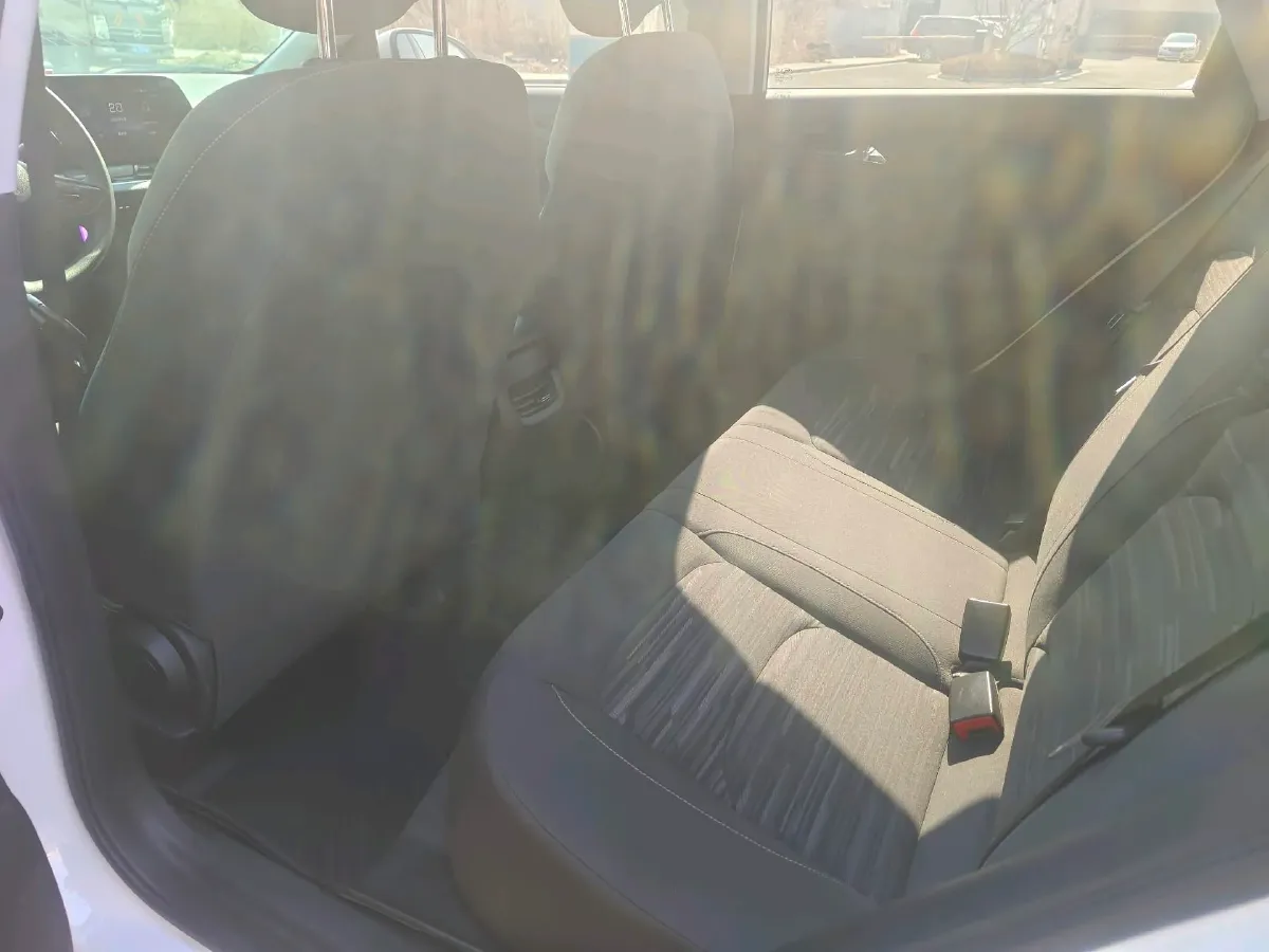 2023 Chevrolet Monza 1.5L 113HP L4 6DCT,autocango,china used car exporter,china ev exporter,chinese used car exporter,chinese used ev exporter