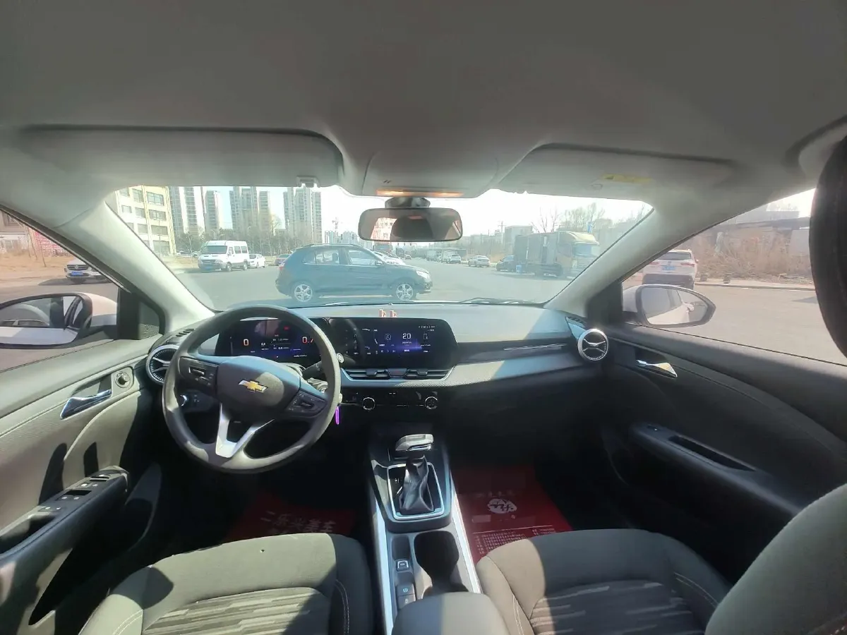 2023 Chevrolet Monza 1.5L 113HP L4 6DCT,autocango,china used car exporter,china ev exporter,chinese used car exporter,chinese used ev exporter