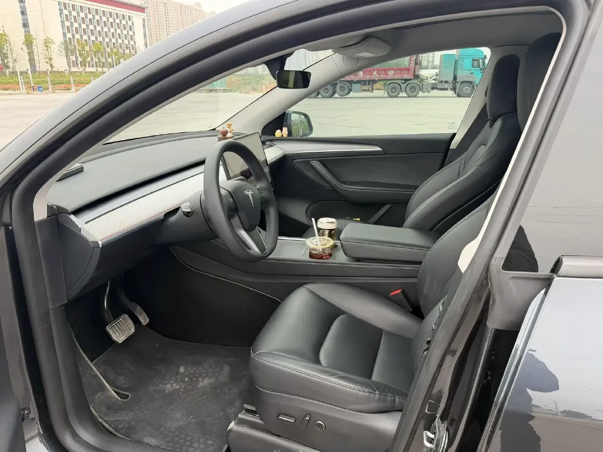 2024 Iveco OuSheng BEV 77.28KWH,autocango,china used car exporter,china ev exporter,chinese used car exporter,chinese used ev exporter