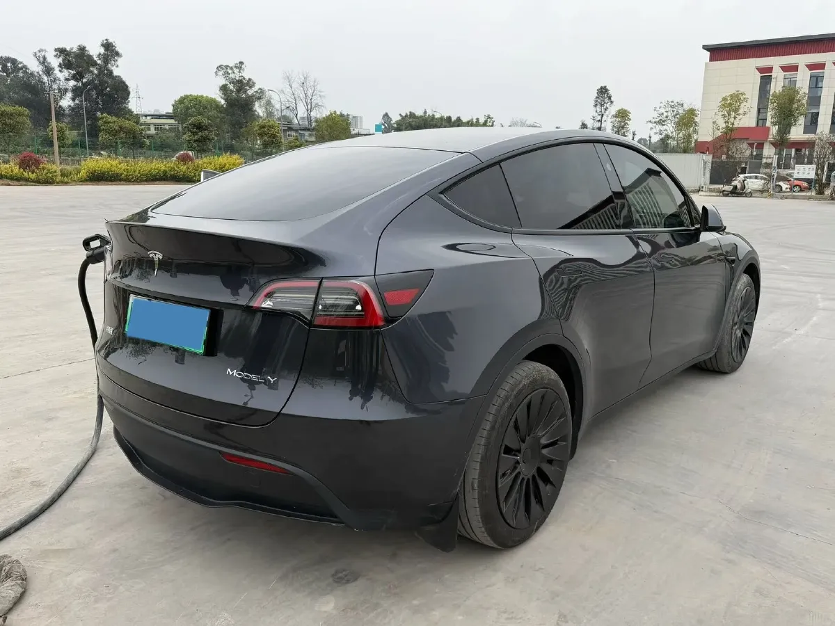 2024 Iveco OuSheng BEV 77.28KWH,autocango,china used car exporter,china ev exporter,chinese used car exporter,chinese used ev exporter