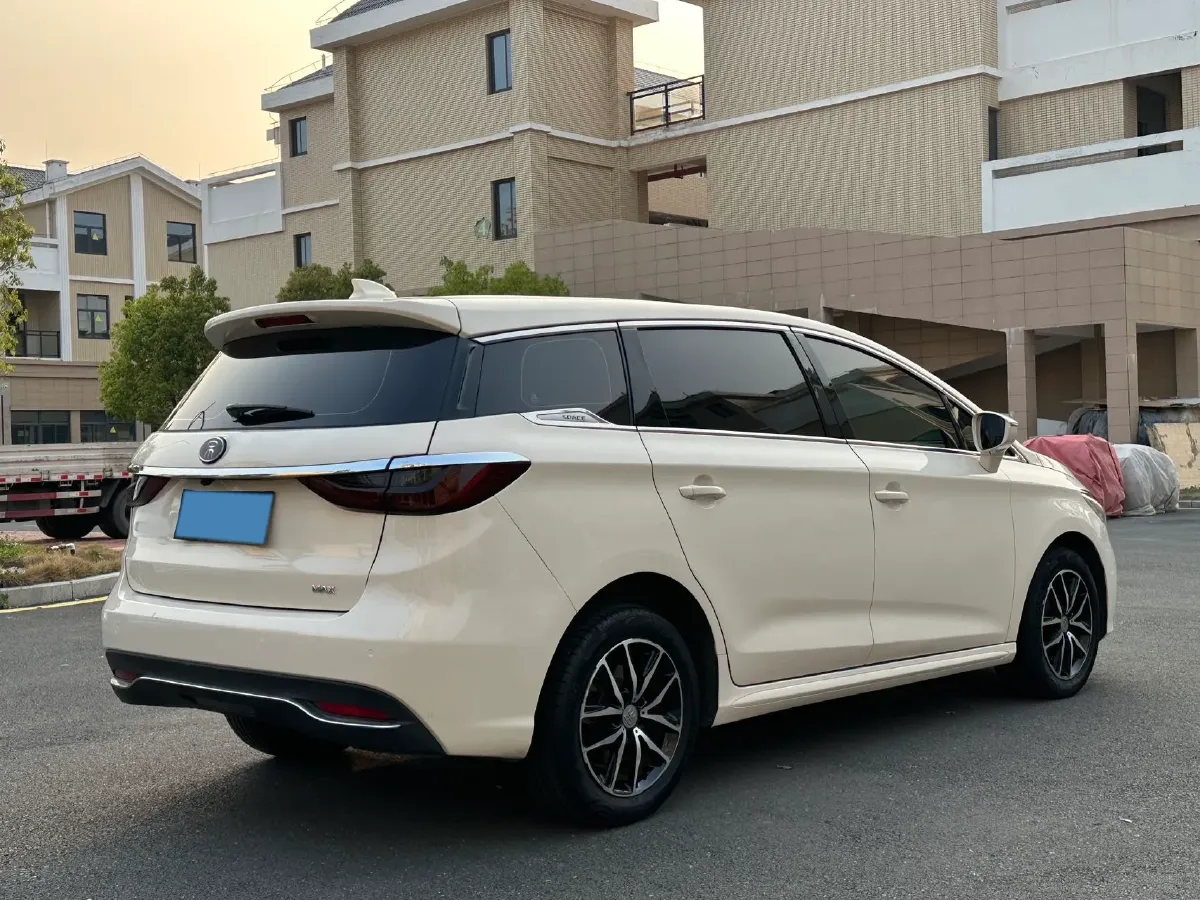 2018 BYD Song MAX 1.5T 154HP L4 6MT,autocango,china used car exporter,china ev exporter,chinese used car exporter,chinese used ev exporter