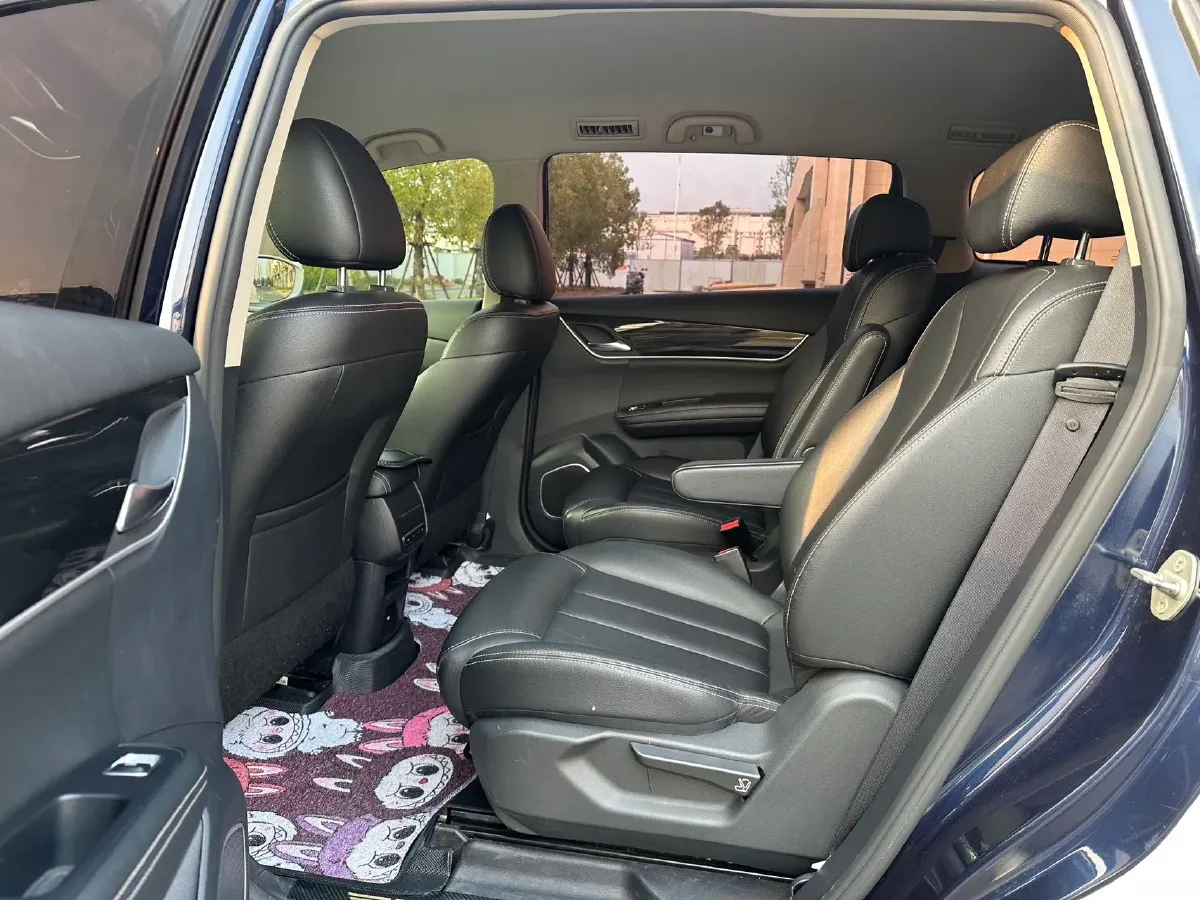 2018 BYD Song MAX 1.5T 154HP L4 6MT,autocango,china used car exporter,china ev exporter,chinese used car exporter,chinese used ev exporter