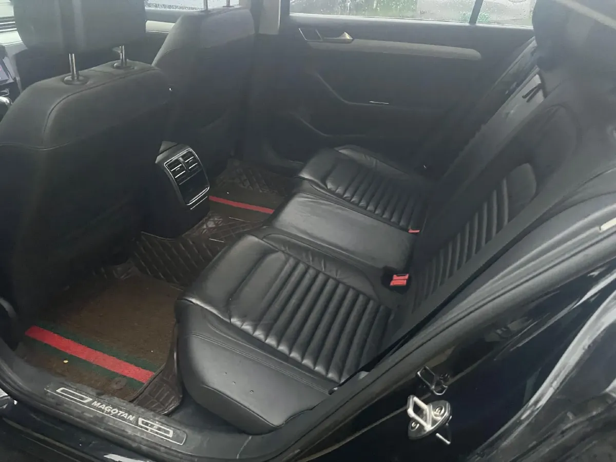 2018 Volkswagen Magotan 1.8T 180HP L4 7DCT,autocango,china used car exporter,china ev exporter,chinese used car exporter,chinese used ev exporter