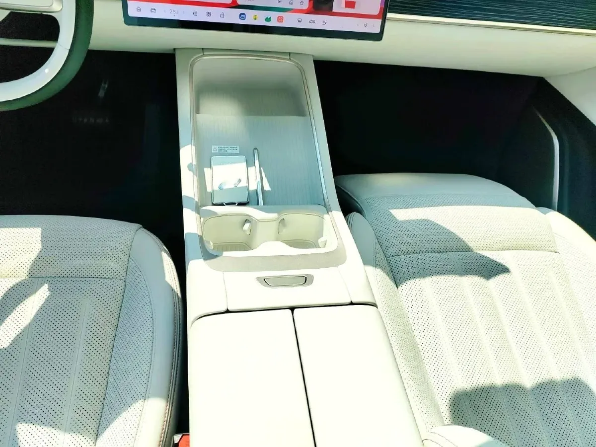 2024 ONVO L60 BEV 85KWH,autocango,china used car exporter,china ev exporter,chinese used car exporter,chinese used ev exporter