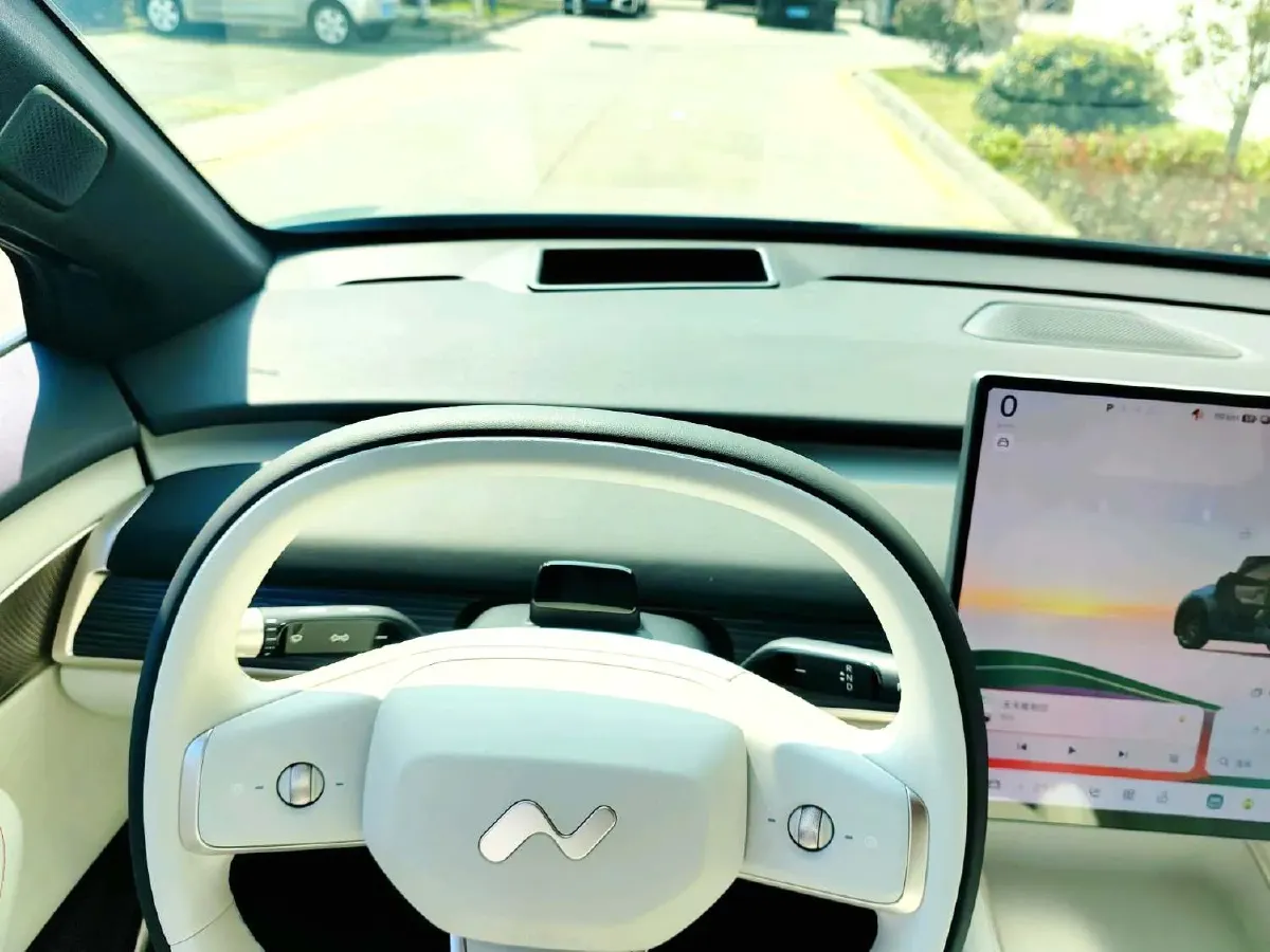 2024 ONVO L60 BEV 85KWH,autocango,china used car exporter,china ev exporter,chinese used car exporter,chinese used ev exporter