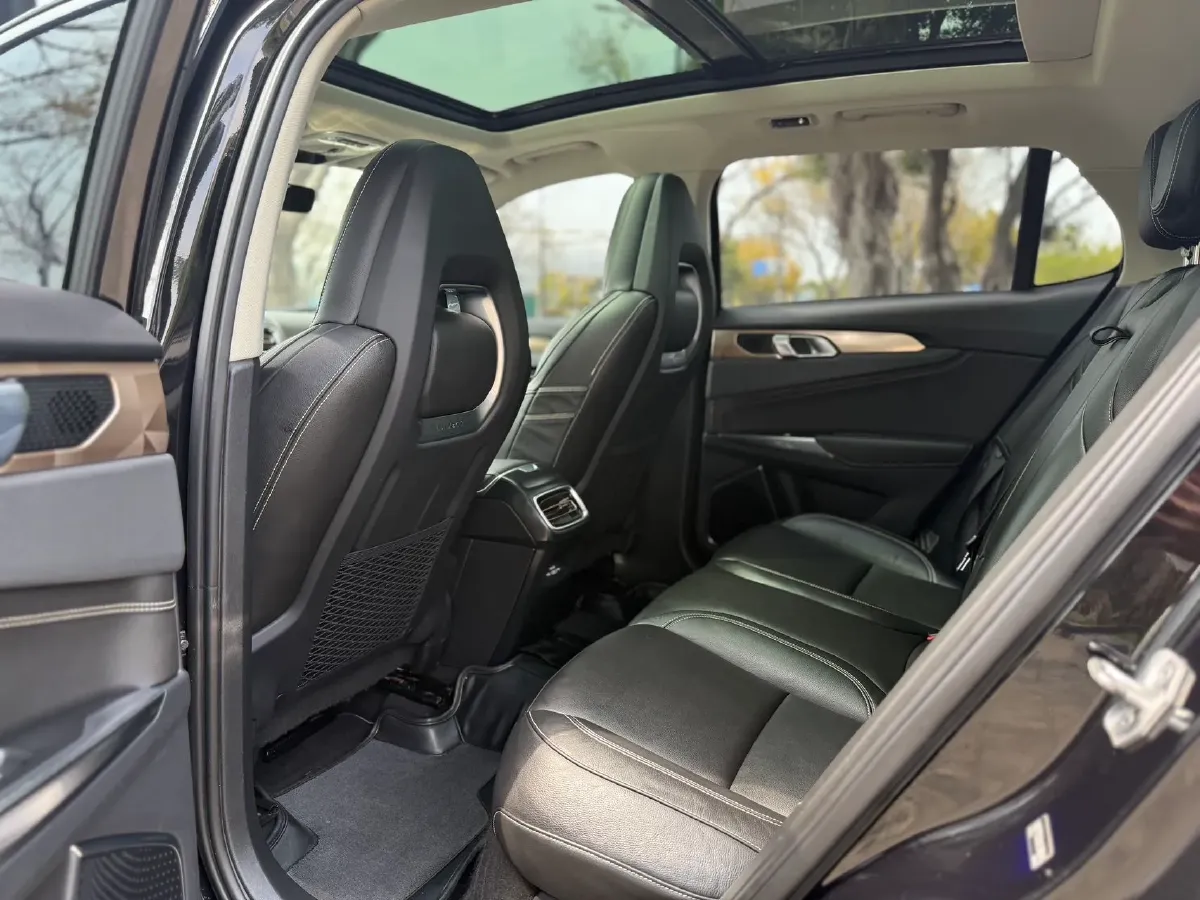 2018 Foton Tunland 2.0T 218HP L4 6AT,autocango,china used car exporter,china ev exporter,chinese used car exporter,chinese used ev exporter