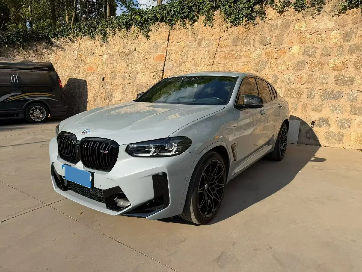 2022 BMW X4 M 3.0T 510HP L6 8AT,autocango,china used car exporter,china ev exporter,chinese used car exporter,chinese used ev exporter