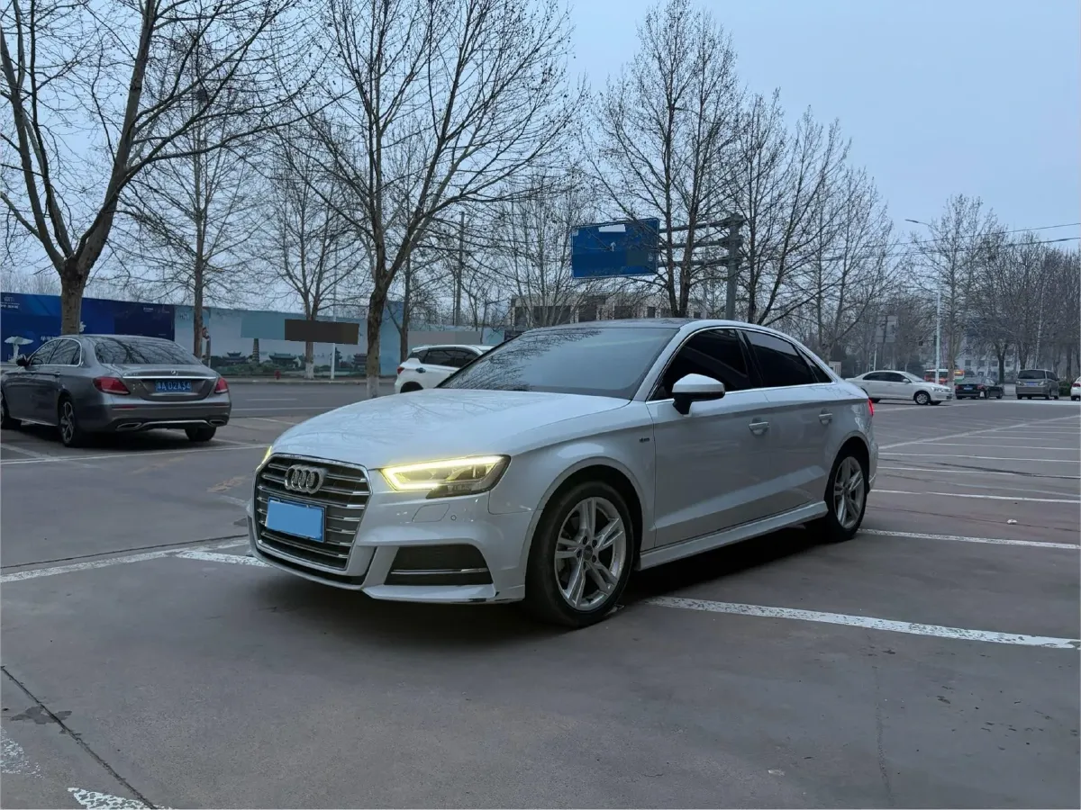 2019 Audi A3 1.4T 150HP L4 7DCT,autocango,china used car exporter,china ev exporter,chinese used car exporter,chinese used ev exporter