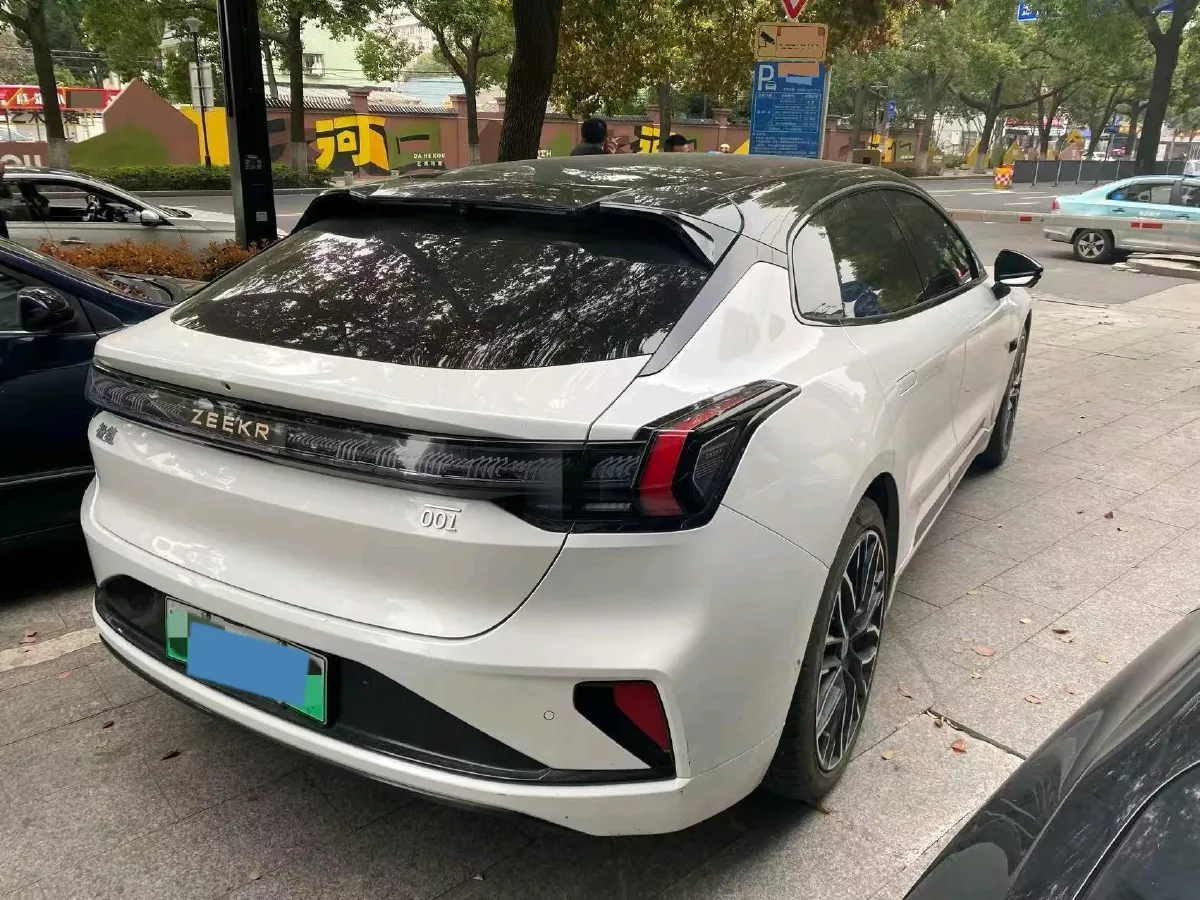 2024 Zeekr 001 BEV 100KWH,autocango,china used car exporter,china ev exporter,chinese used car exporter,chinese used ev exporter