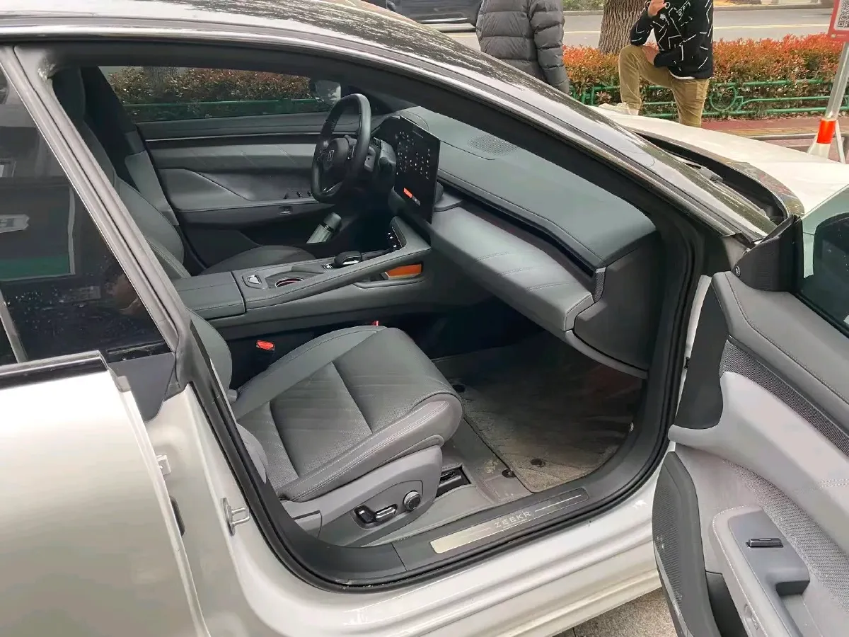 2024 Zeekr 001 BEV 100KWH,autocango,china used car exporter,china ev exporter,chinese used car exporter,chinese used ev exporter