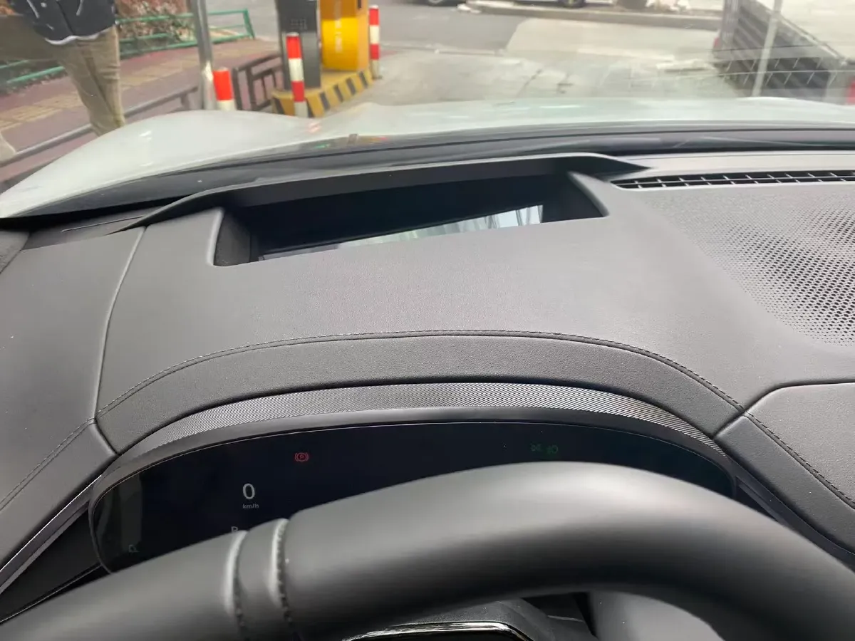 2024 Zeekr 001 BEV 100KWH,autocango,china used car exporter,china ev exporter,chinese used car exporter,chinese used ev exporter