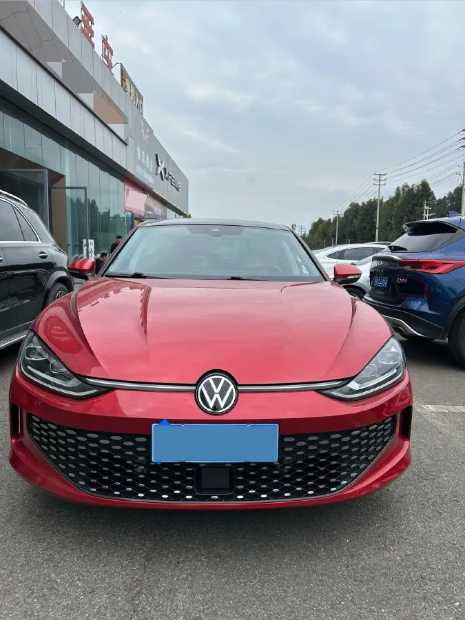 2023 Volkswagen Lamando 1.4T 150HP L4 7DCT,autocango,china used car exporter,china ev exporter,chinese used car exporter,chinese used ev exporter