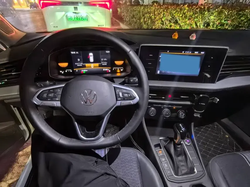 2024 Volkswagen Sagitar 1.2T 116HP L4 7DCT,autocango,china used car exporter,china ev exporter,chinese used car exporter,chinese used ev exporter