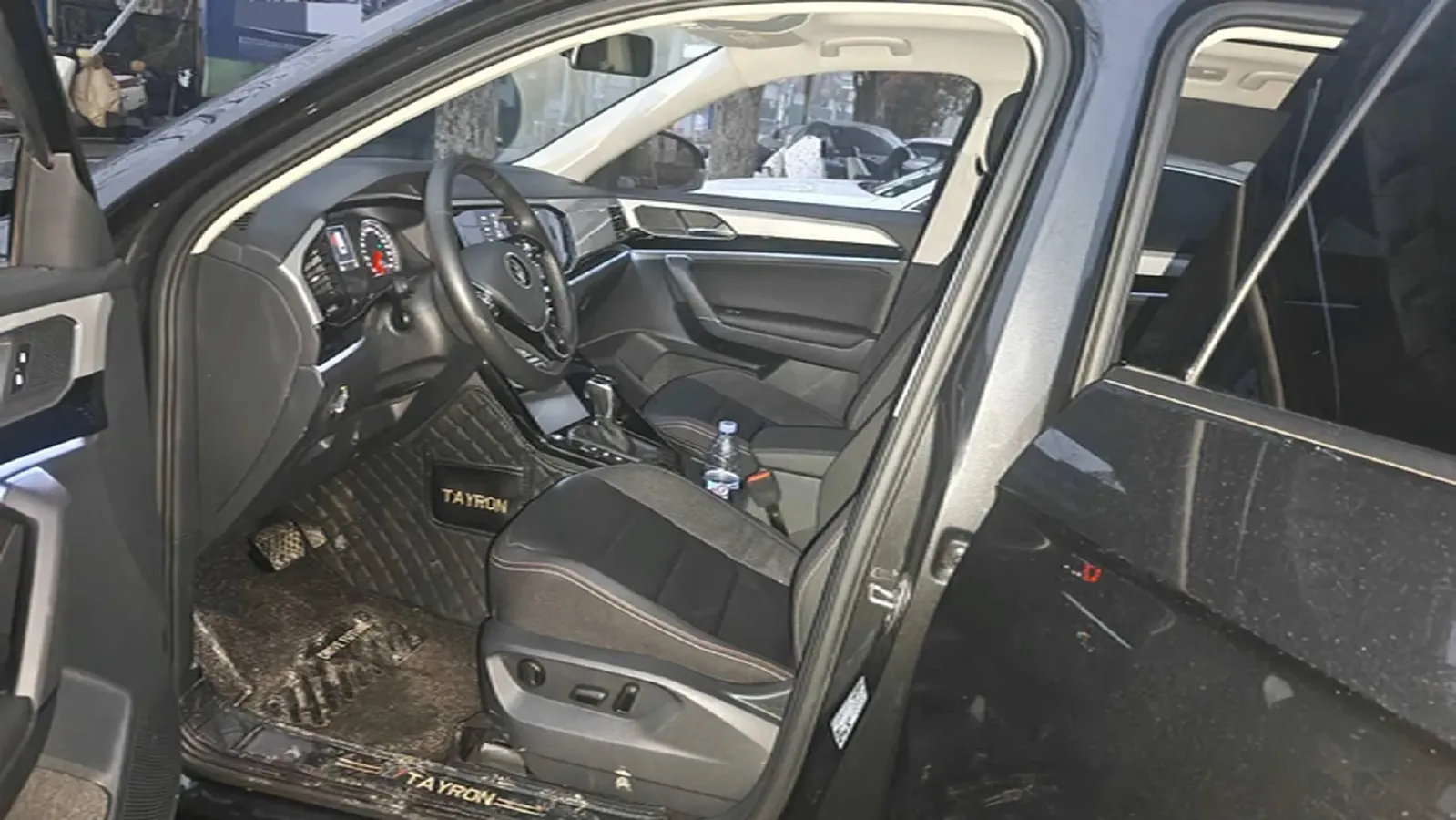 2020 Volkswagen Tayron 2.0T 186HP L4 7DCT,autocango,china used car exporter,china ev exporter,chinese used car exporter,chinese used ev exporter