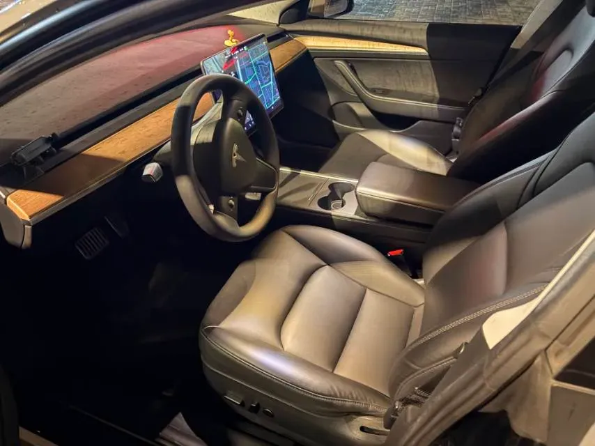 2021 Tesla Model 3 BEV 55KWH,autocango,china used car exporter,china ev exporter,chinese used car exporter,chinese used ev exporter