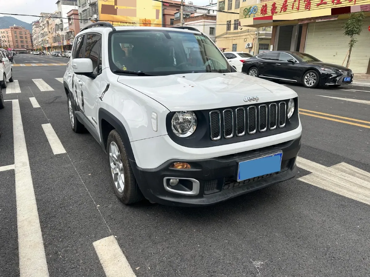 2017 Jeep Renegade 1.4T 150HP L4 7DCT,autocango,china used car exporter,china ev exporter,chinese used car exporter,chinese used ev exporter