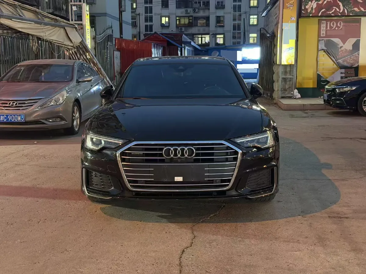 2019 Mercedes-Benz GLC Class 2.0T 245HP L4 9AT,autocango,china used car exporter,china ev exporter,chinese used car exporter,chinese used ev exporter