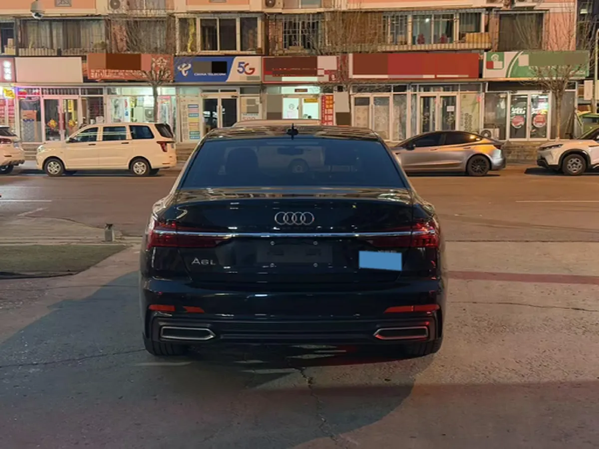 2019 Mercedes-Benz GLC Class 2.0T 245HP L4 9AT,autocango,china used car exporter,china ev exporter,chinese used car exporter,chinese used ev exporter